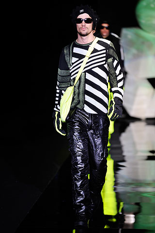 Emporio Armani / - 2010-2011